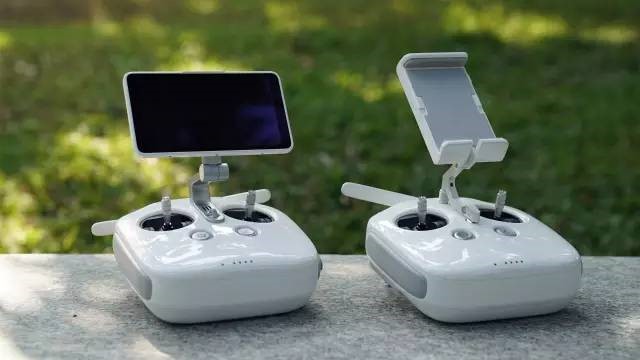 Best Drawing Tablets With Screens | Best Tablet for Phantom 4 drones ( 2021 Reviews & Buyer’s Guide )