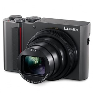 Panasonic Lumix ZS200/best camera of 2021