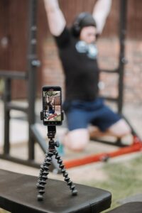 15 pro tips on how best to vlog on your phone
