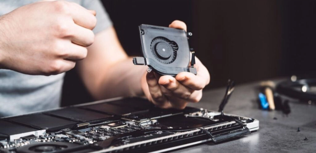 Are gaming laptops better than regular laptops? (2021 Guide) | Are gaming laptops better than regular laptops The Difference in cooling System between a Gaming and a regular laptop