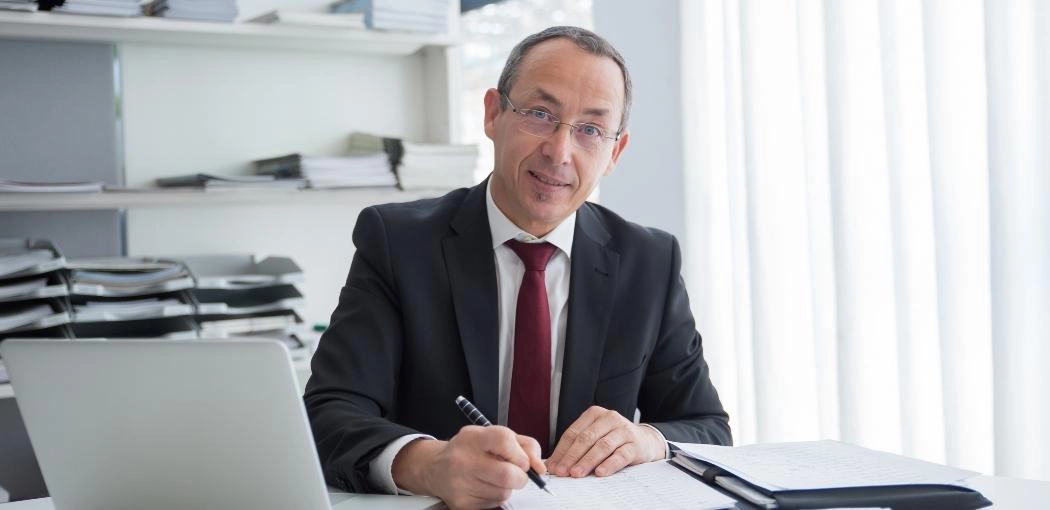 Do lawyers use Macs or PCs?