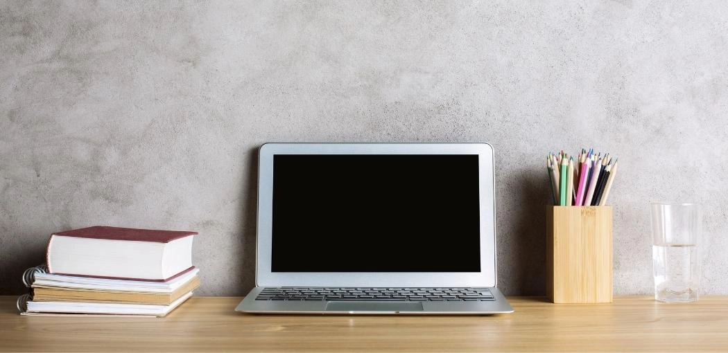 What is the smallest screen laptop?
