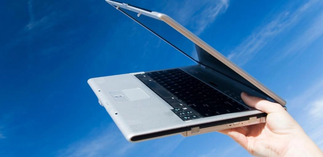 How to protect a laptop from cold weather: Ensure proper air circulation