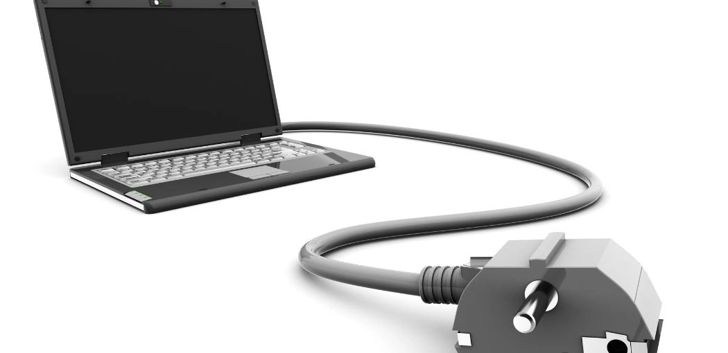 How many watts does a laptop use?