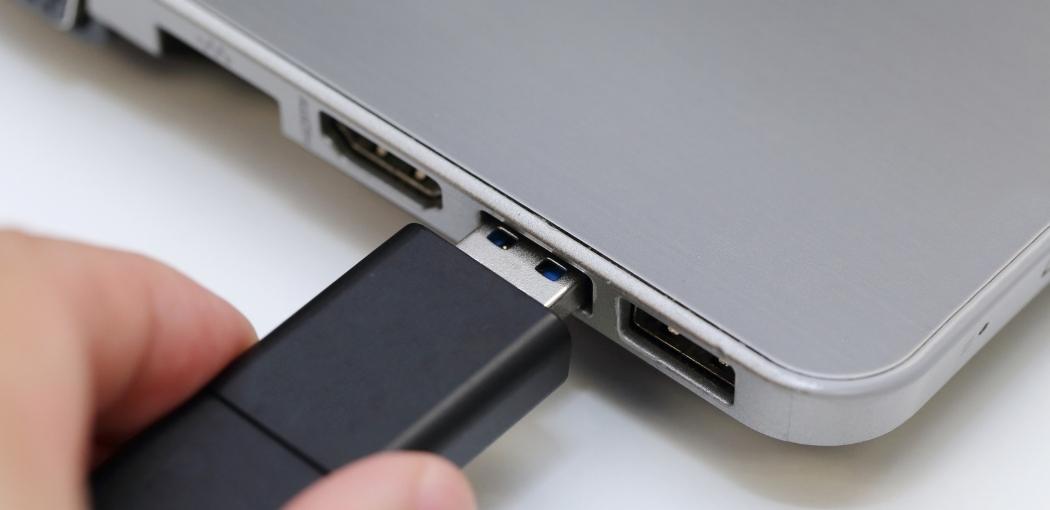 How to Clean Laptop USB Ports: A Detailed, Step-by-Step Guide