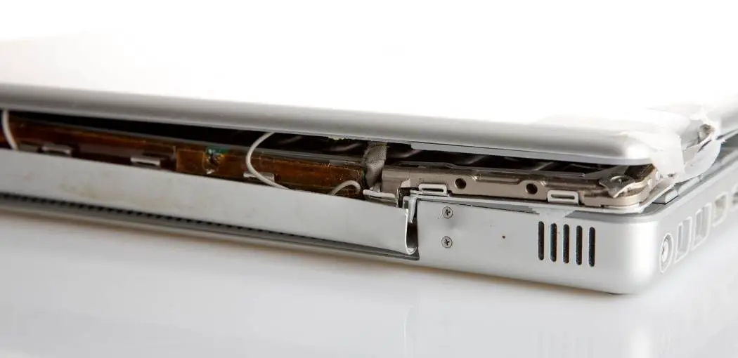 How to repair laptop hinges